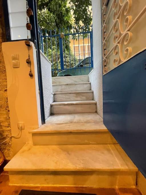 Stone Inn Near Acropolis & Metro 石头记 Felsenhohle 雅典 外观 照片
